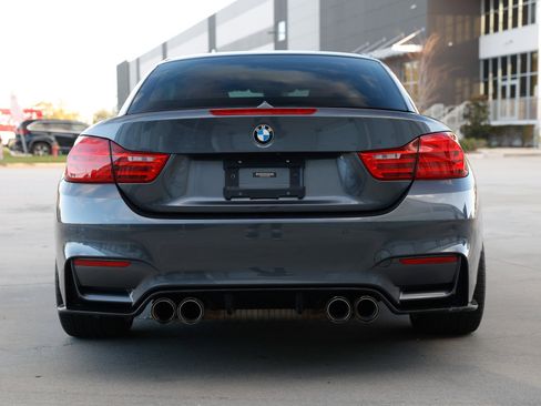 Used 2016 BMW M4 Convertible image 14