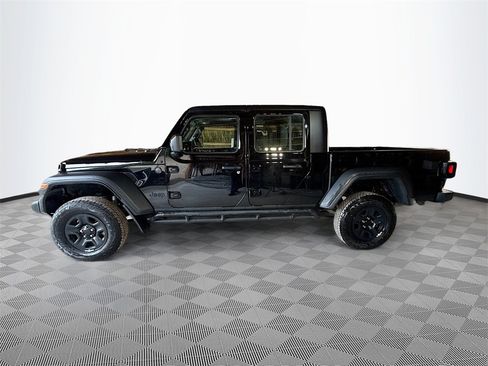 Used 2022 Jeep Gladiator Sport image 9