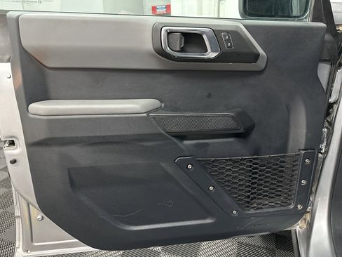 Used 2022 Ford Bronco Big Bend w/ Sasquatch Package image 19