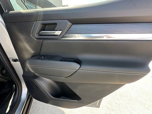 New 2026 GMC Terrain Elevation w/ LPO, Floor Liner Package AWD/4WD image 24