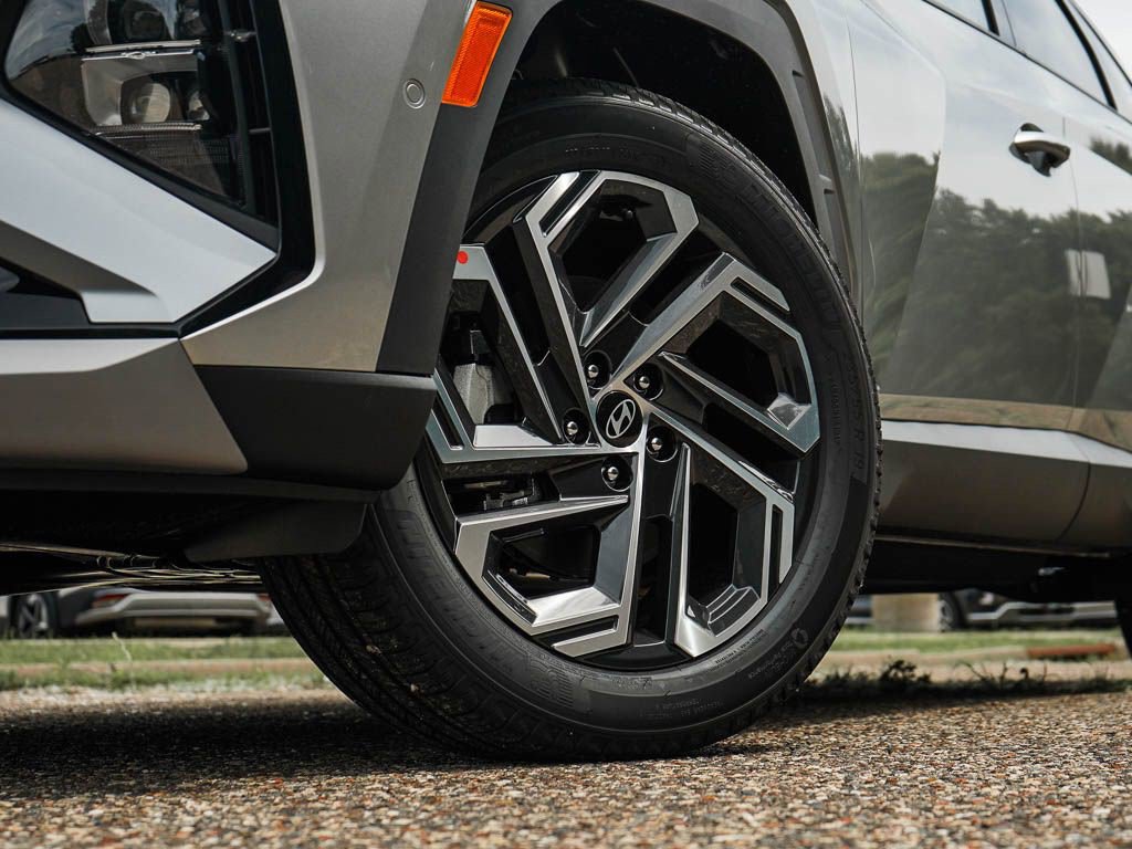 New 2026 Hyundai Tucson Limited AWD/4WD image 6