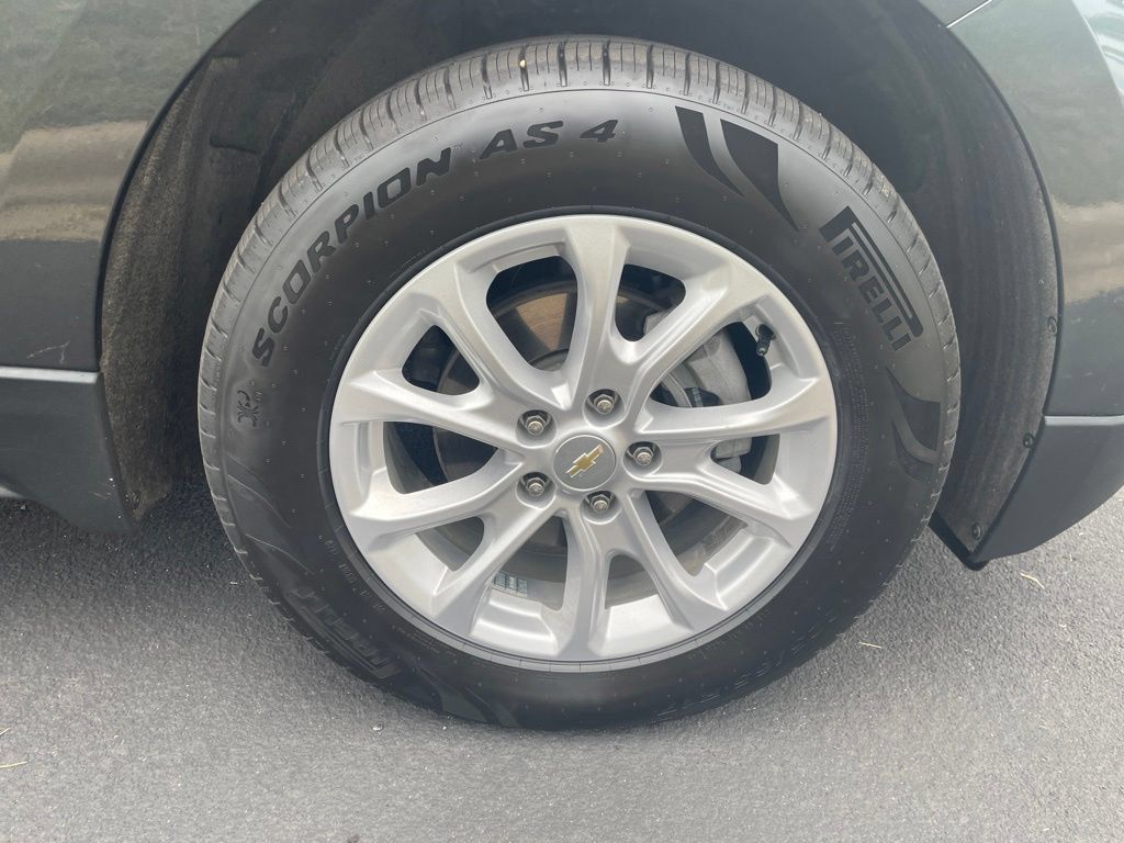 Used 2020 Chevrolet Equinox LT AWD/4WD image 19