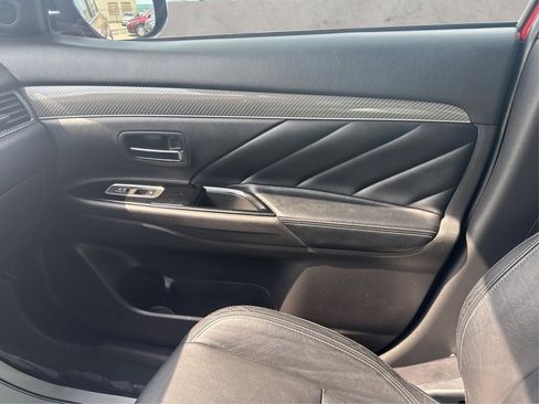 Used 2020 Mitsubishi Outlander SEL AWD/4WD image 27