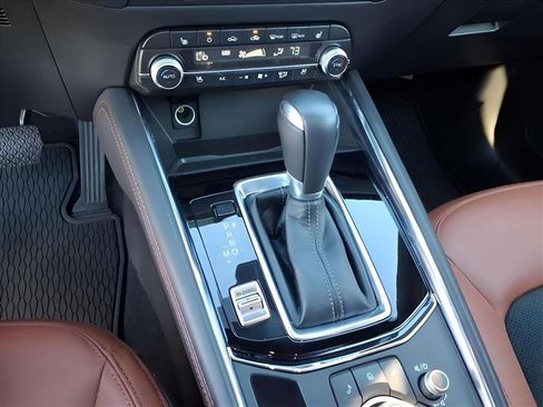 Used 2025 MAZDA CX-5 Carbon Edition image 18