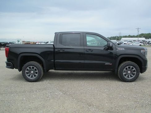 New 2026 GMC Sierra 1500 AT4 w/ AT4 Premium Package AWD/4WD image 3