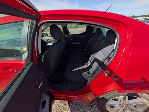 Used 2009 Dodge Avenger R/T FWD image 23