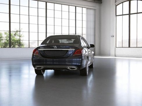 Used 2021 Mercedes-Benz C 300 4MATIC Sedan image 25