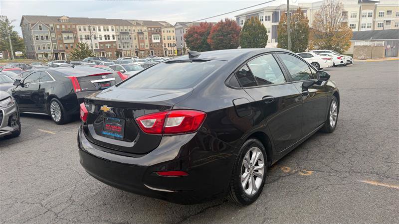 Used 2019 Chevrolet Cruze LS w/ LS Convenience Package FWD image 11