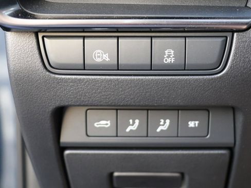Used 2025 MAZDA MAZDA3 s FWD image 16