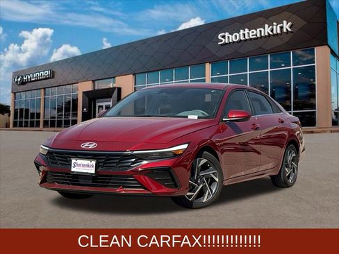 Certified 2025 Hyundai Elantra SEL FWD image 1