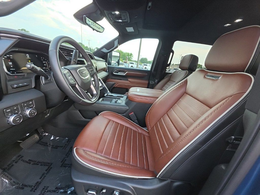 Used 2026 GMC Sierra 2500 Denali Ultimate w/ Max Trailering Package AWD/4WD image 20