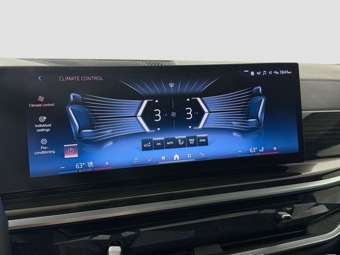 Certified 2024 BMW X5 sDrive40i w/ M Sport Package image 16