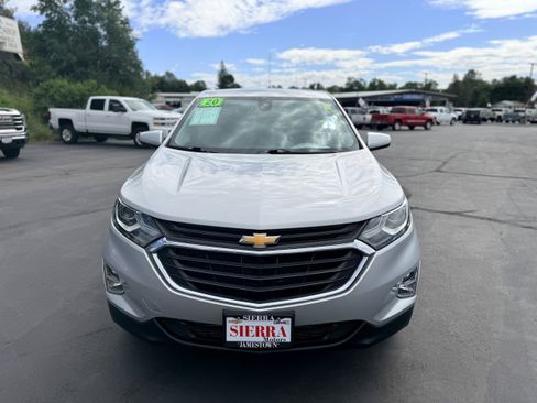Used 2020 Chevrolet Equinox LT image 3