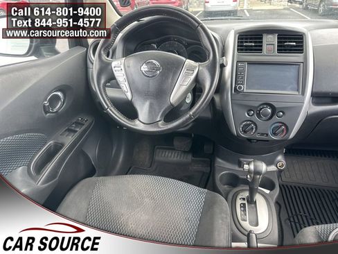 Used 2018 Nissan Versa Note SV image 12