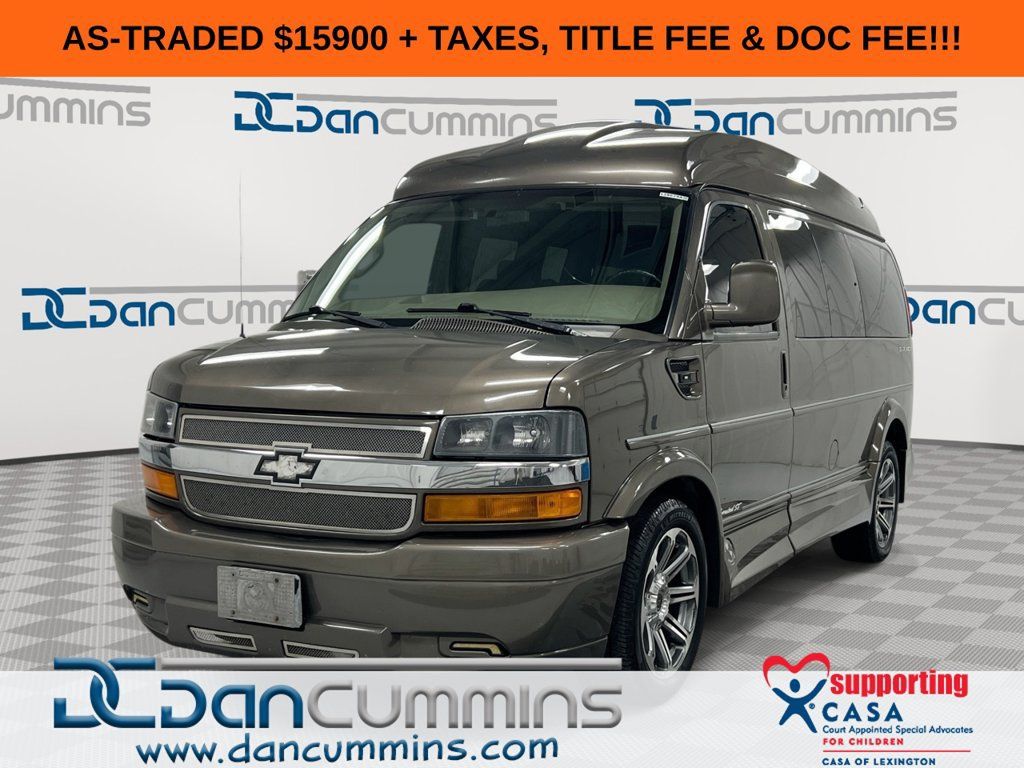 Used 2016 Chevrolet Express 2500 RWD image 1