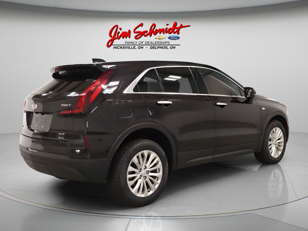 Used 2024 Cadillac XT4 Luxury FWD image 5