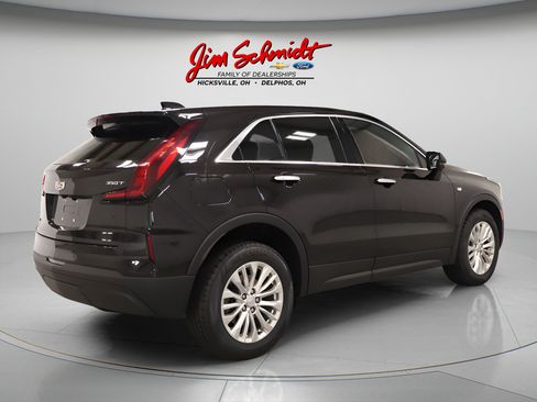 Used 2024 Cadillac XT4 Luxury FWD image 5