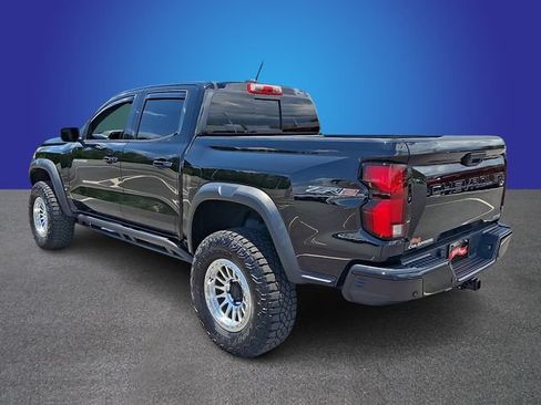 Used 2024 Chevrolet Colorado ZR2 w/ Safety Package AWD/4WD image 6