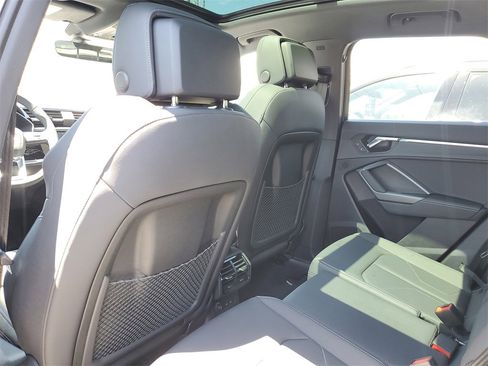 New 2025 Audi Q3 2.0T Premium image 26