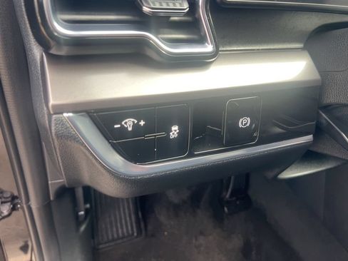Certified 2023 Kia Sportage EX FWD image 47