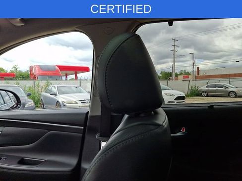 Certified 2023 Hyundai Santa Fe SEL w/ Premium Package AWD/4WD image 17