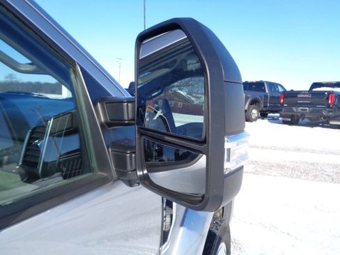 Used 2022 Ford F450 XLT w/ XLT Value Package image 29