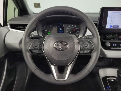 Used 2024 Toyota Corolla SE image 21
