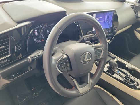 Certified 2024 Lexus NX 250 FWD image 26