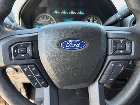 Used 2019 Ford F150 XLT AWD/4WD image 14