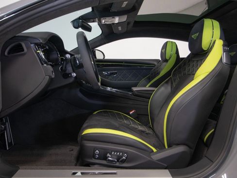 Used 2022 Bentley Continental GT Speed image 32