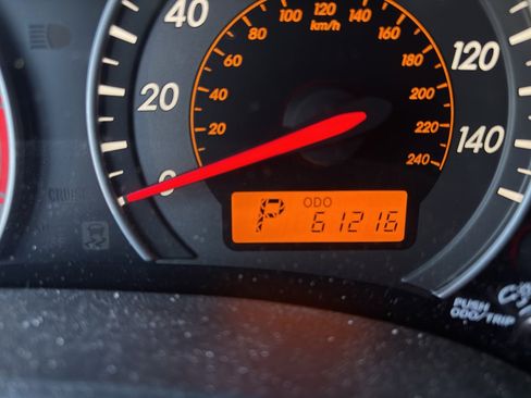 Used 2010 Toyota Corolla S image 8