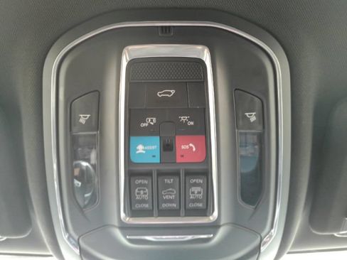 Used 2024 Jeep Grand Cherokee Limited 4xe AWD/4WD image 52