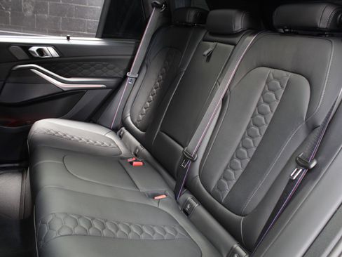 Used 2026 BMW X5 M Competition w/ Executive Package image 44