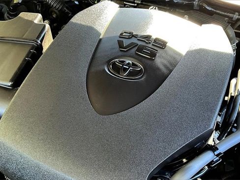 Used 2023 Toyota Tacoma 2WD Double Cab image 28
