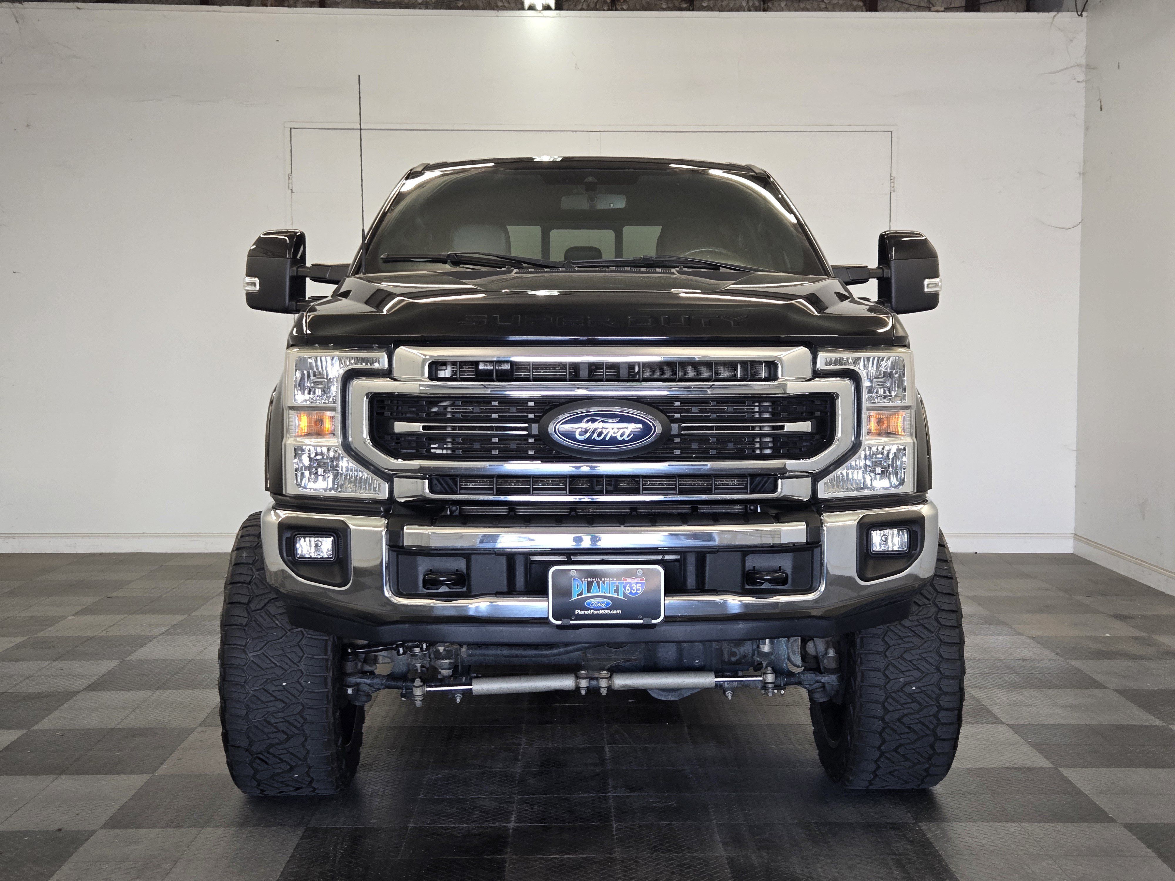 Used 2022 Ford F250 Lariat w/ Tremor Off-Road Package AWD/4WD image 3