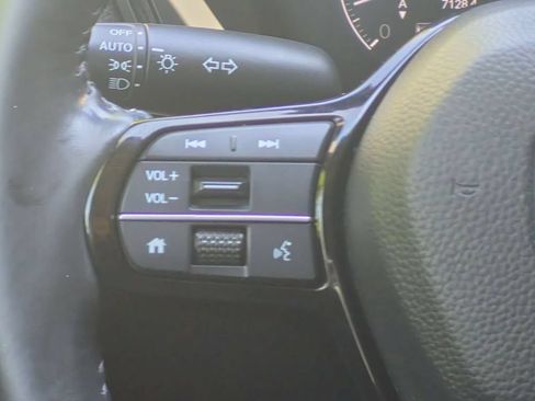 Used 2023 Honda CR-V EX-L image 17