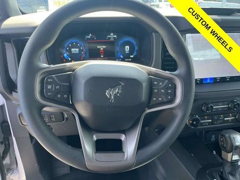 New 2025 Ford Bronco 4-Door AWD/4WD image 16