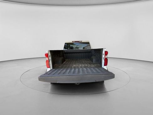 Used 2023 Chevrolet Silverado 1500 LT w/ Work Truck Package AWD/4WD image 8