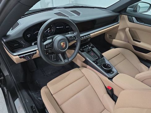 Used 2024 Porsche 911 Carrera 4S AWD/4WD image 4