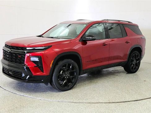 New 2026 Chevrolet Traverse RS image 3
