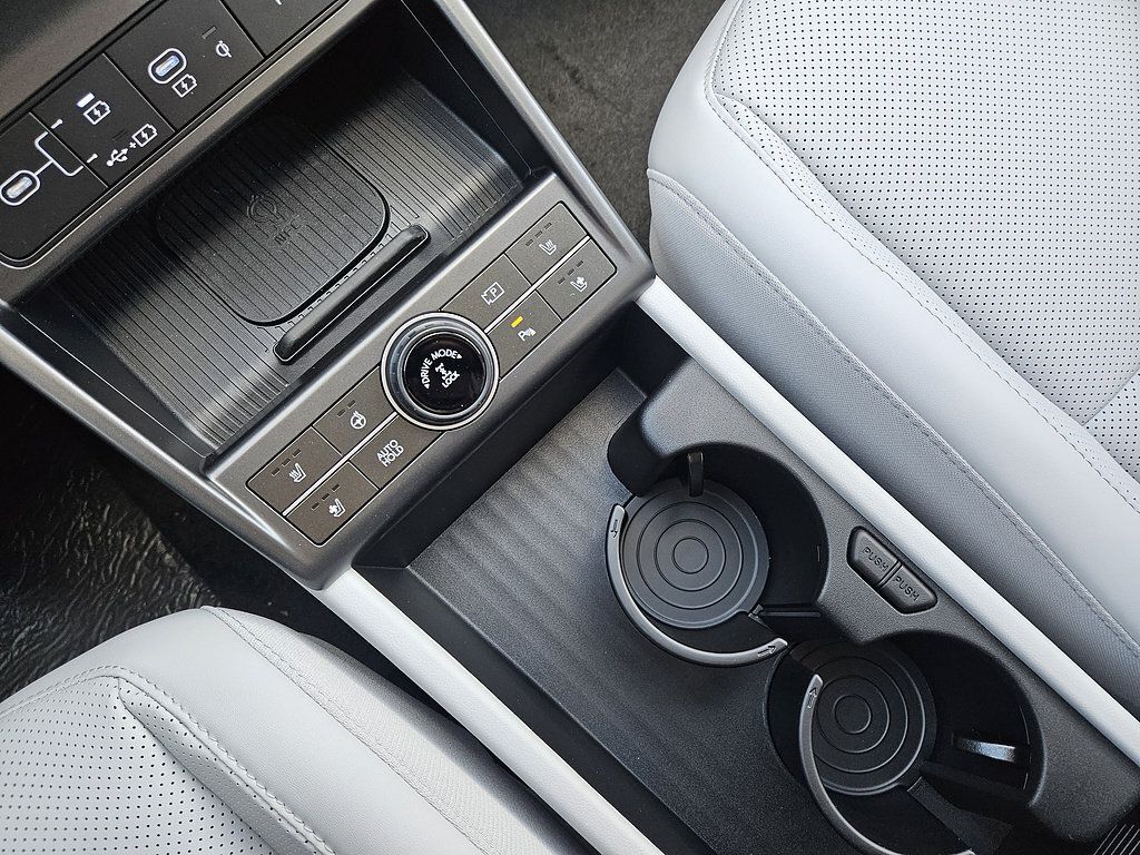 New 2026 Hyundai Kona Limited AWD/4WD image 19