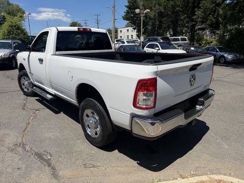 Used 2019 RAM 3500 Tradesman w/ Chrome Appearance Group AWD/4WD image 5