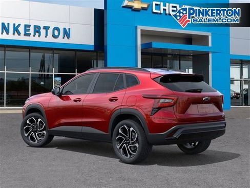 New 2026 Chevrolet Trax RS w/ Sunroof Package image 4