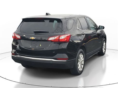 Used 2018 Chevrolet Equinox LT image 4