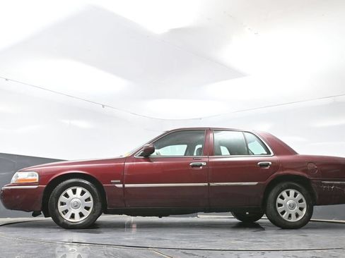 Used 2004 Mercury Grand Marquis LS RWD image 26