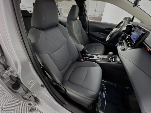 Used 2022 Toyota Corolla LE image 29