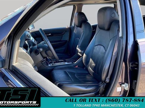 Used 2015 Chevrolet Traverse LTZ image 25