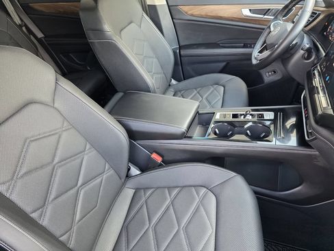New 2026 Volkswagen Atlas SE FWD image 19