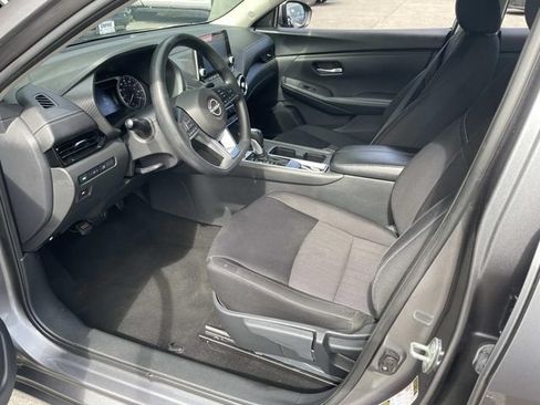 Used 2024 Nissan Sentra SV FWD image 21