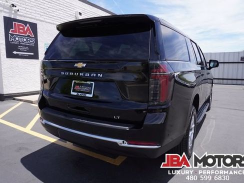 Used 2025 Chevrolet Suburban LT RWD image 73